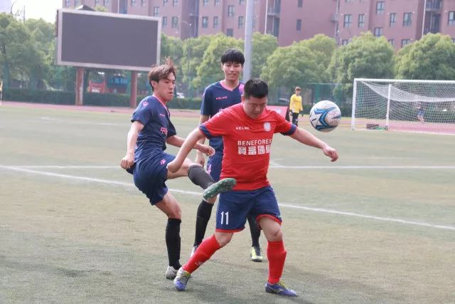 非洲阵营现异议：前FIFA理事敦促因凡蒂诺下台